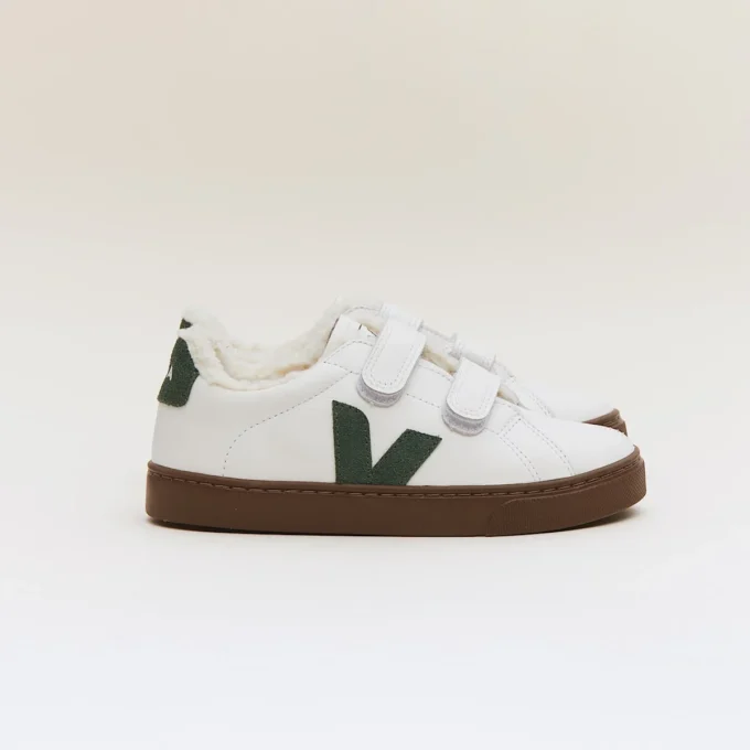 Esplar Fured Deri Beyaz Kıbrıs Kabuğu Esplar Fured Deri Beyaz Kıbrıs Kabuğu